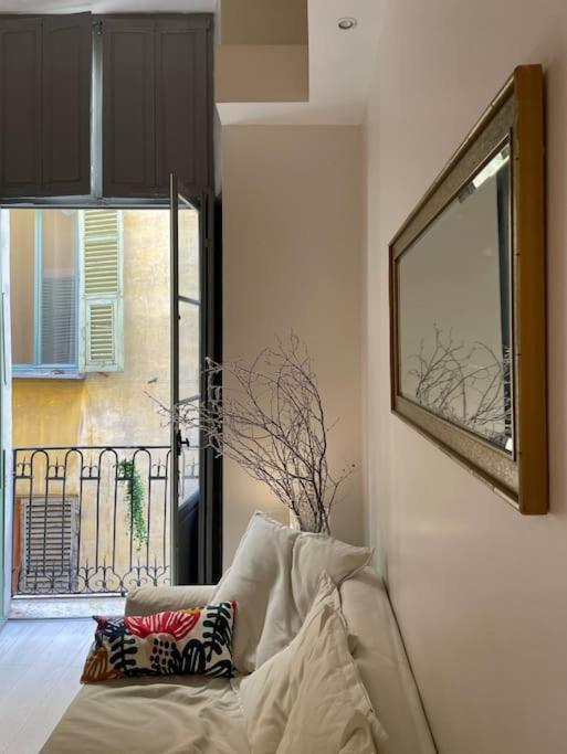 Luxury Apartment In The Heart Of Old Town Nice. Luaran gambar